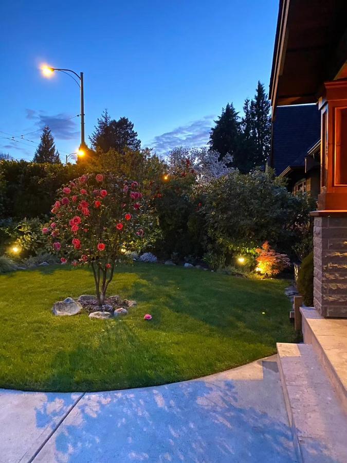 Bay View House Bed & Breakfast แวนคูเวอร์ ภายนอก รูปภาพ